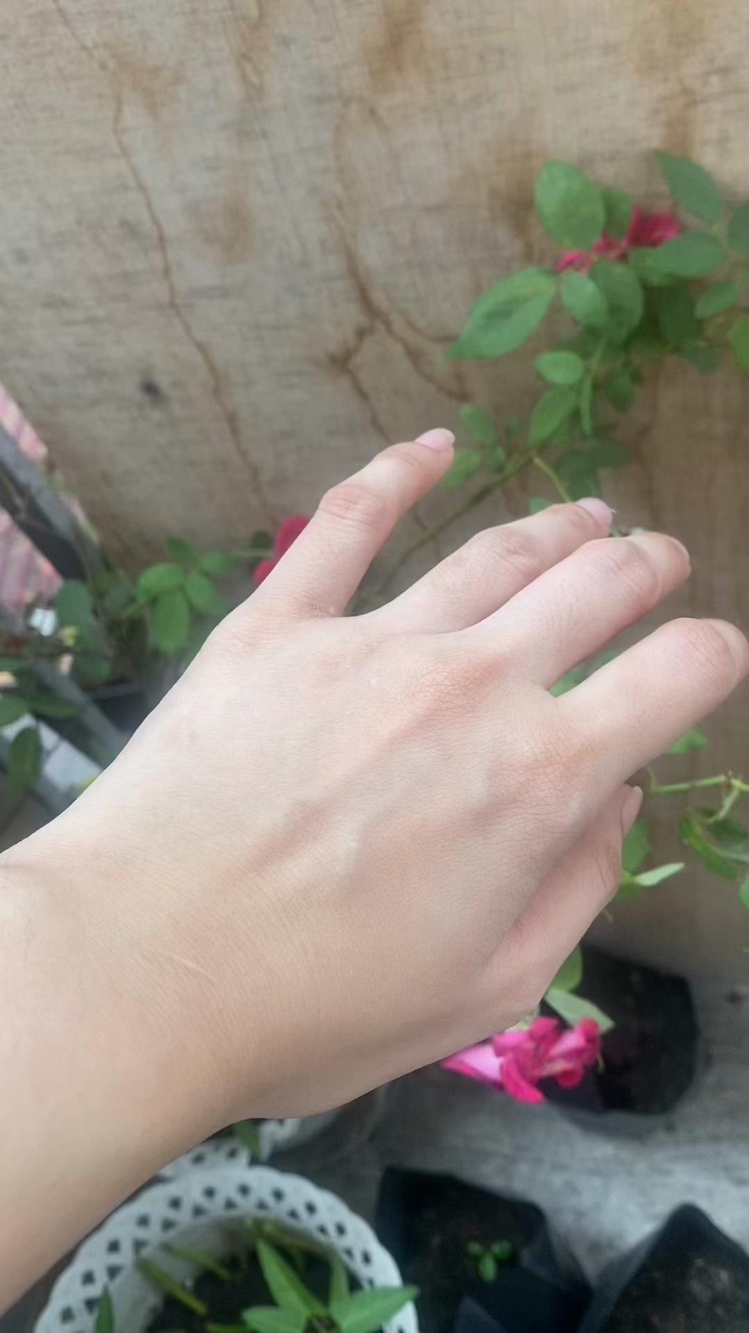@Nhez