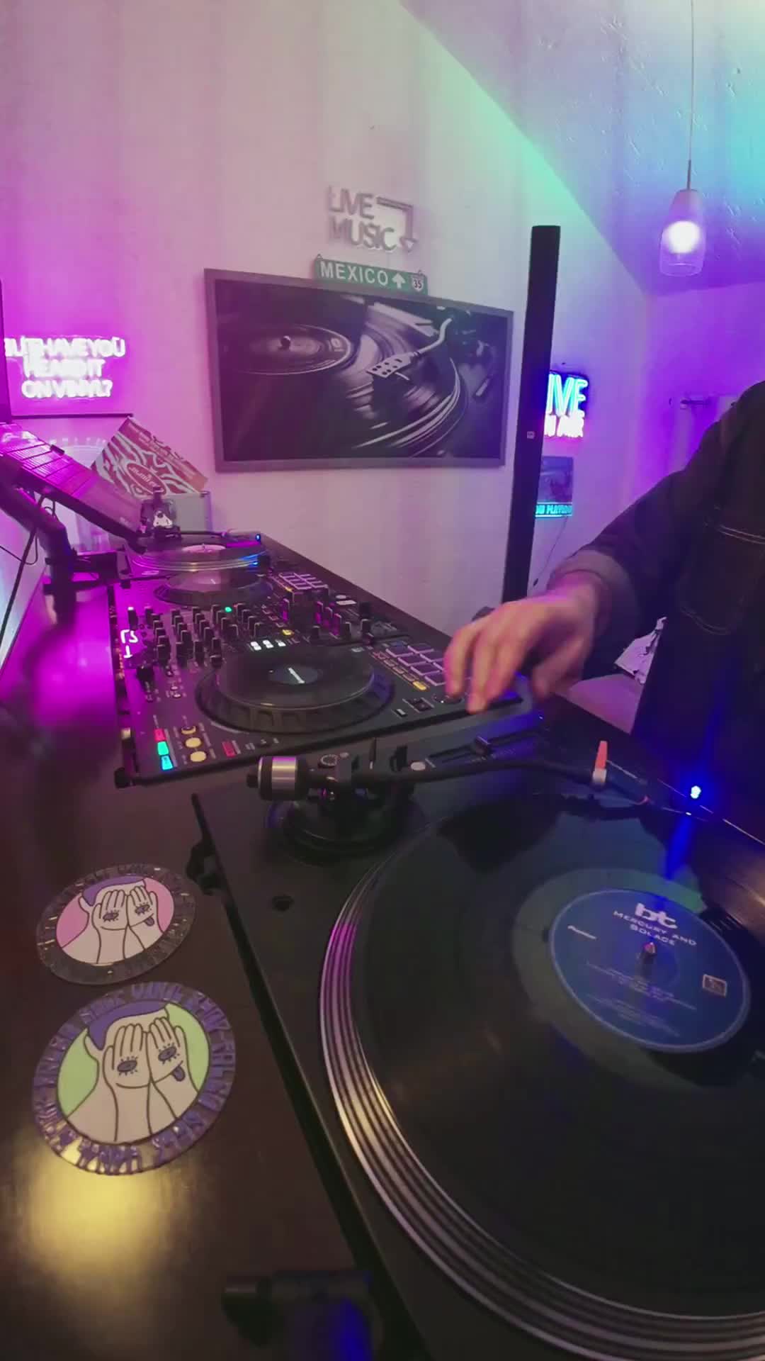 @VenyWax