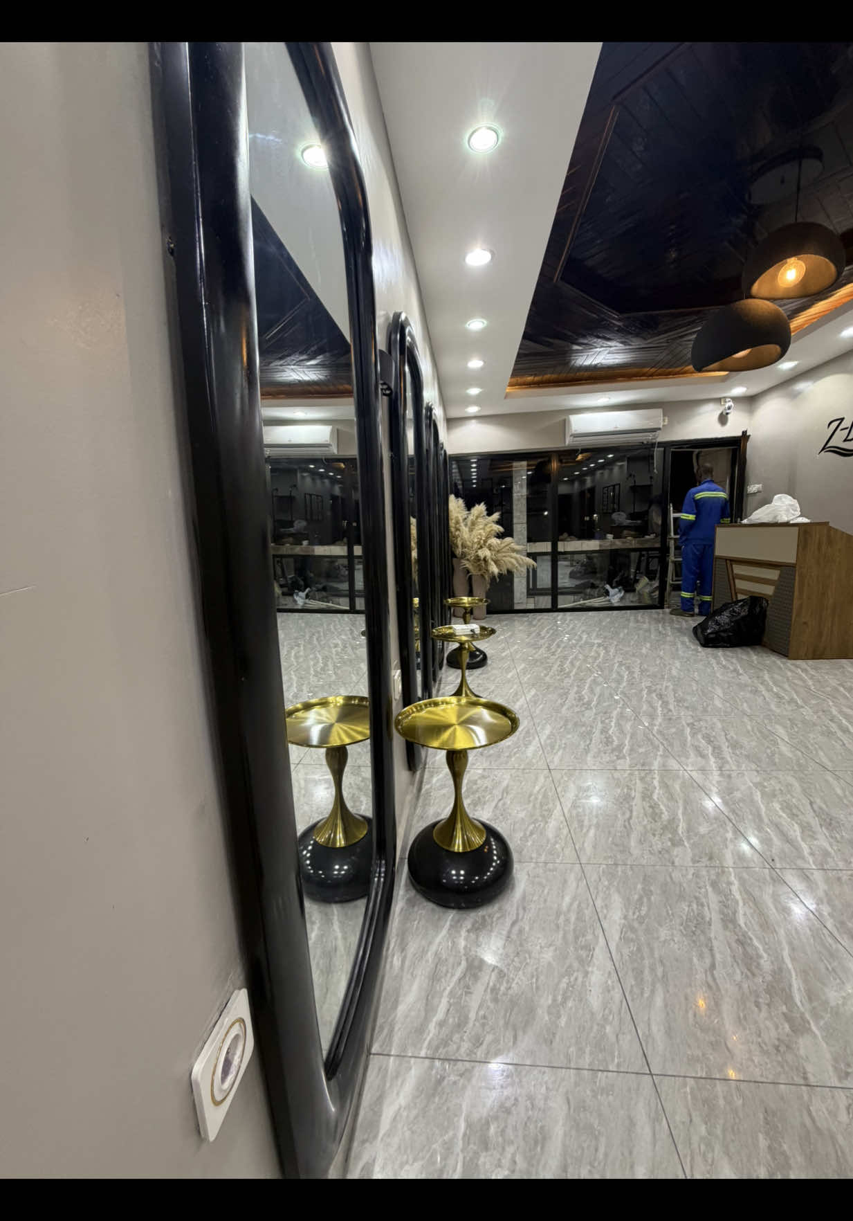 @zeelux_studio