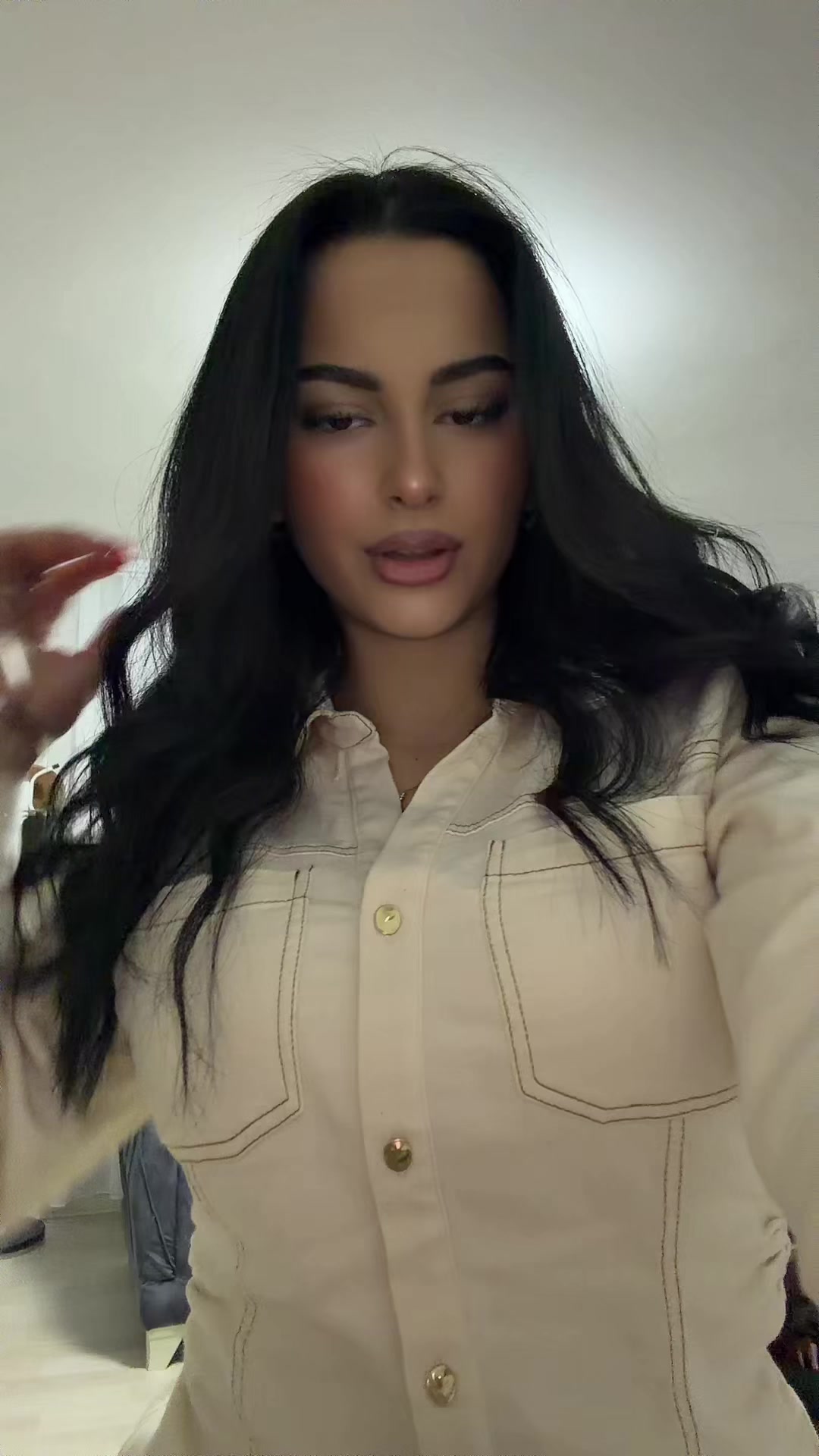 @𝐷𝑀