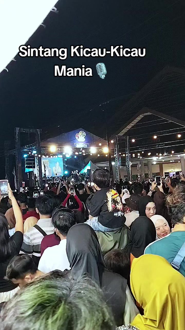 @Saniah89♈