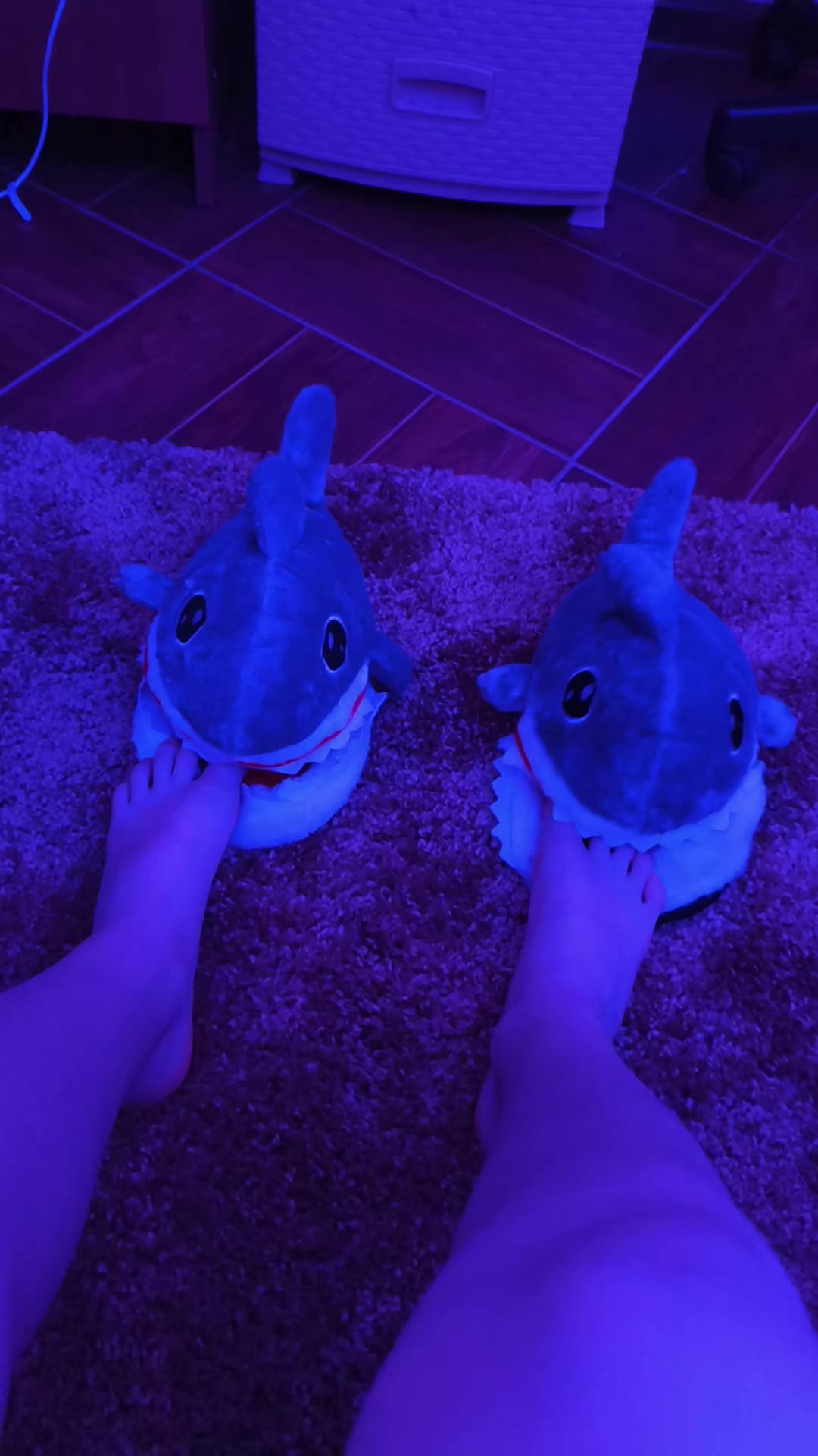 @Подонок🤩