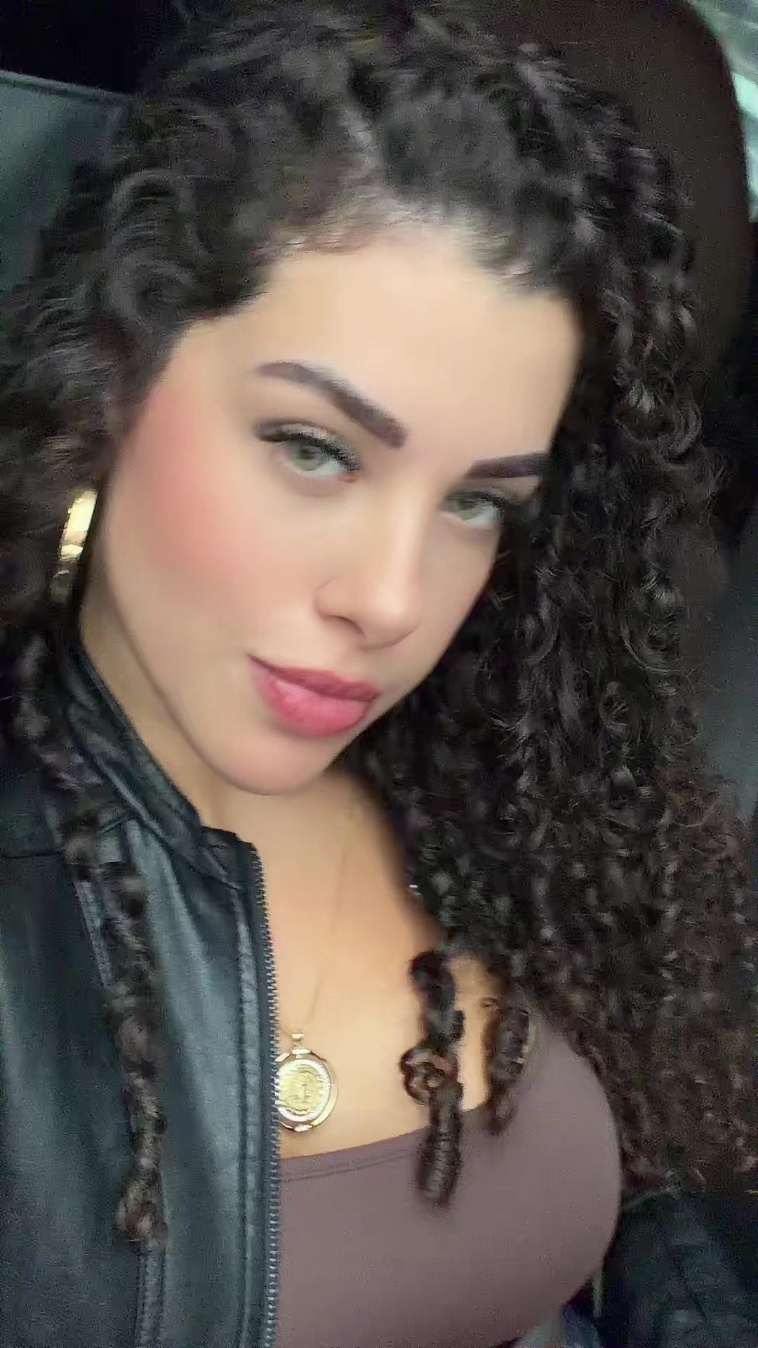 @Let&iacute;cia Disher