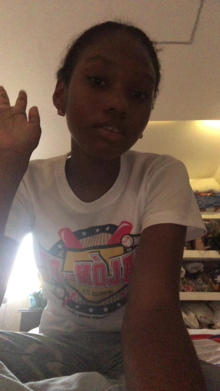 @Melanie🇩🇴