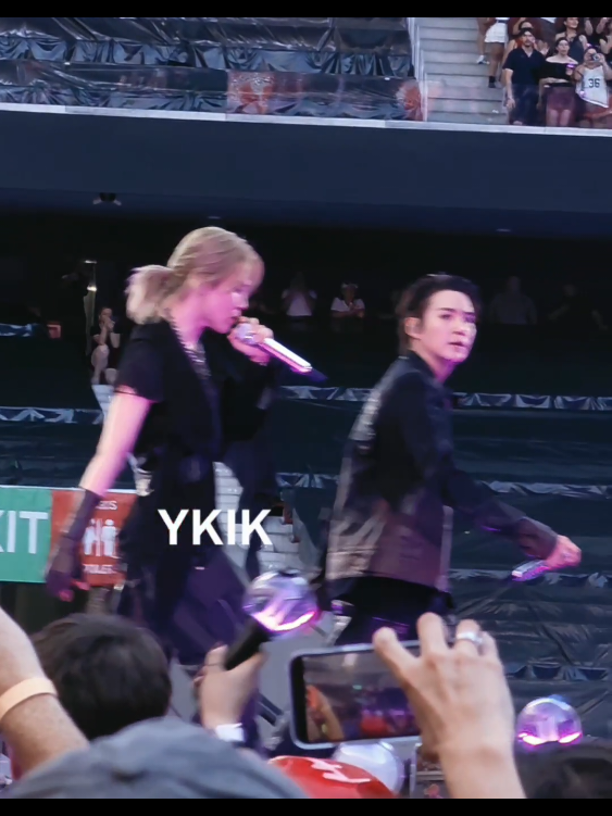 @ปาร์คโมชิ 🍑 💚🌙
