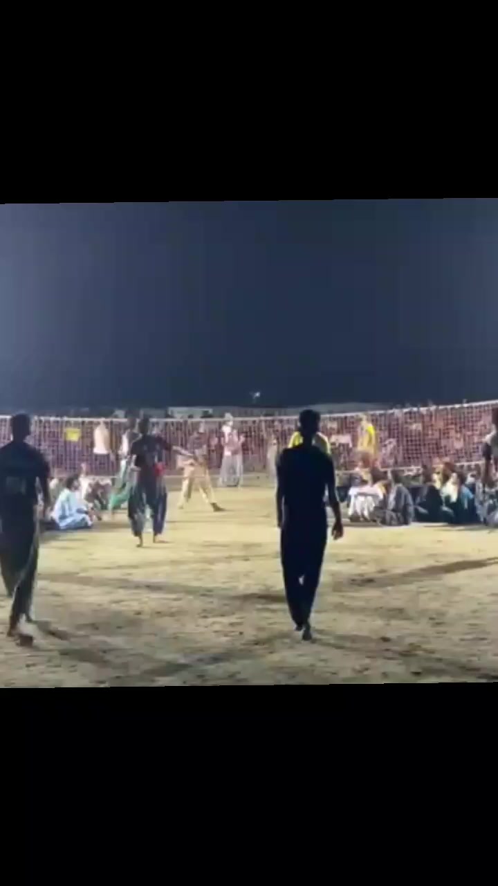 @ShAkiR BhUttA 🥰🍂