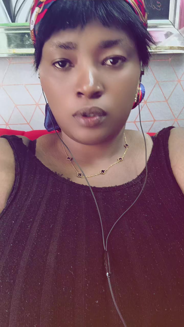 @Ladiables👹💙💫♐