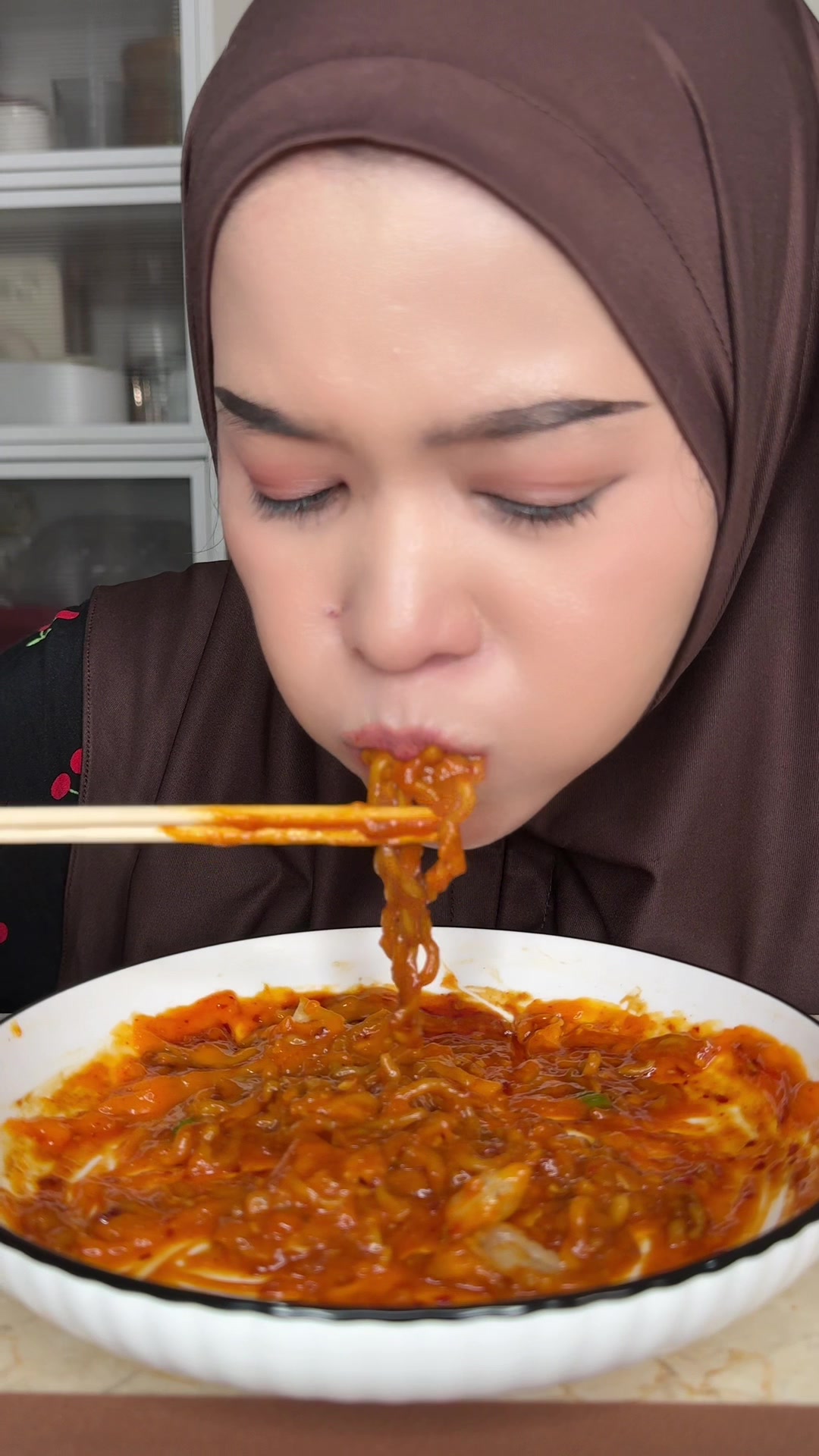 @Yeniwa_