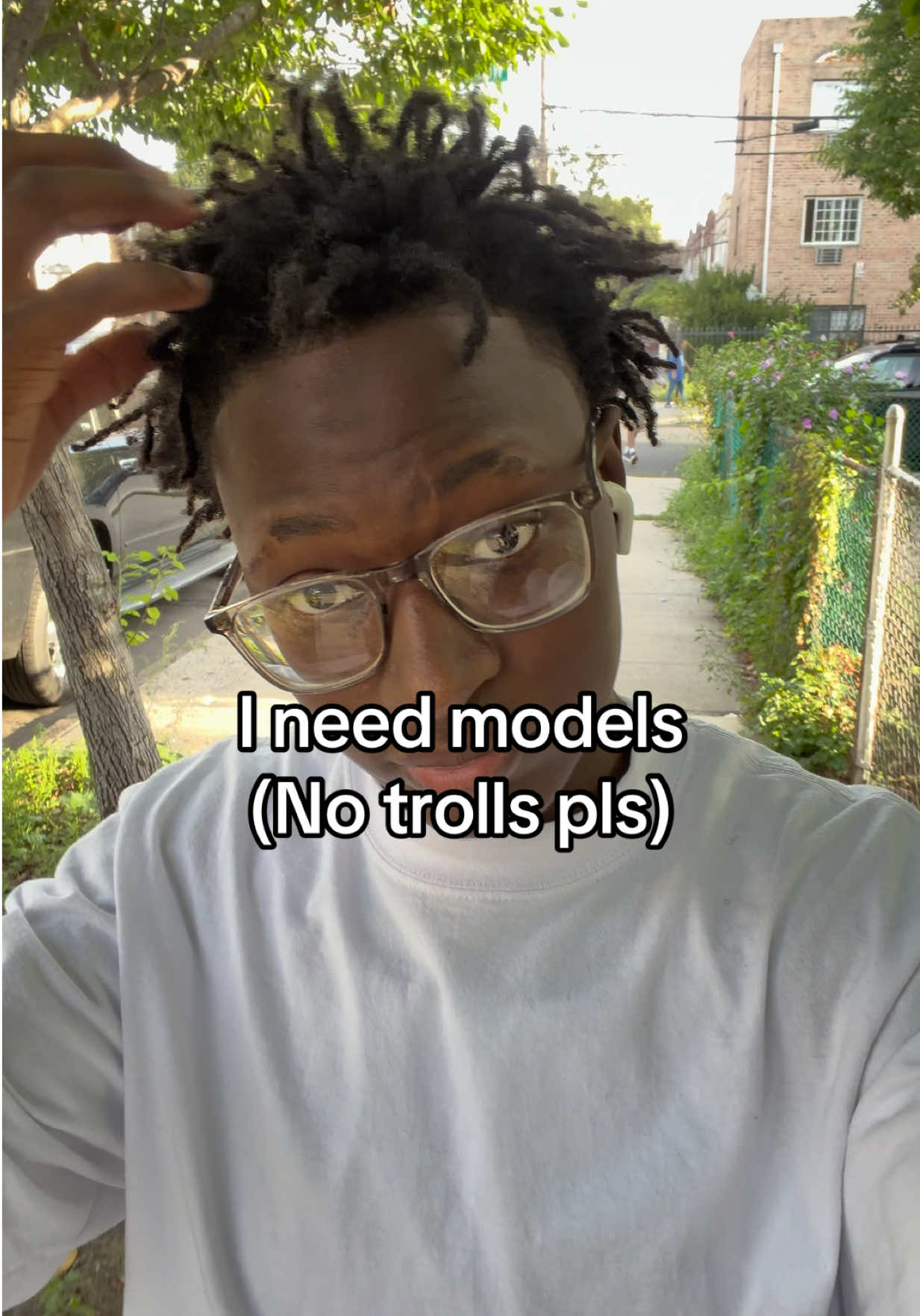 @aparatus.us