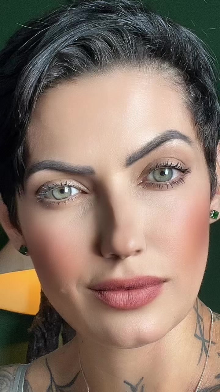 @Márcia