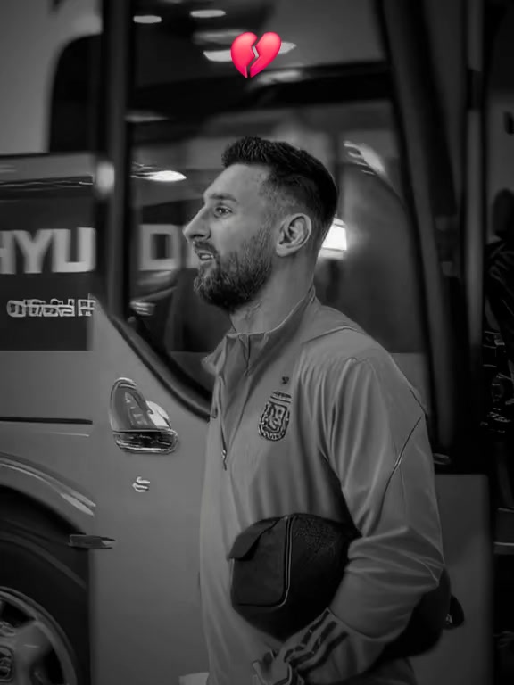 @👑Šãmŝã ğöãţ 🐐