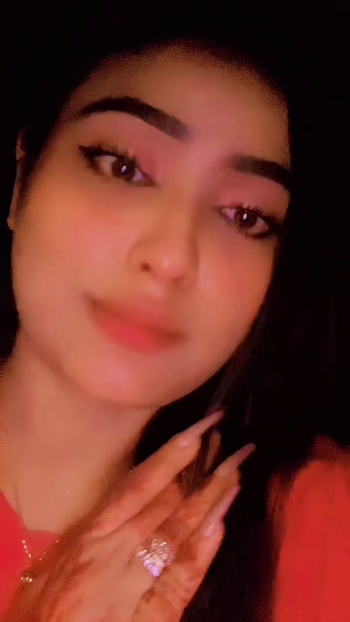 @🇴🇲 عائشہ🐣