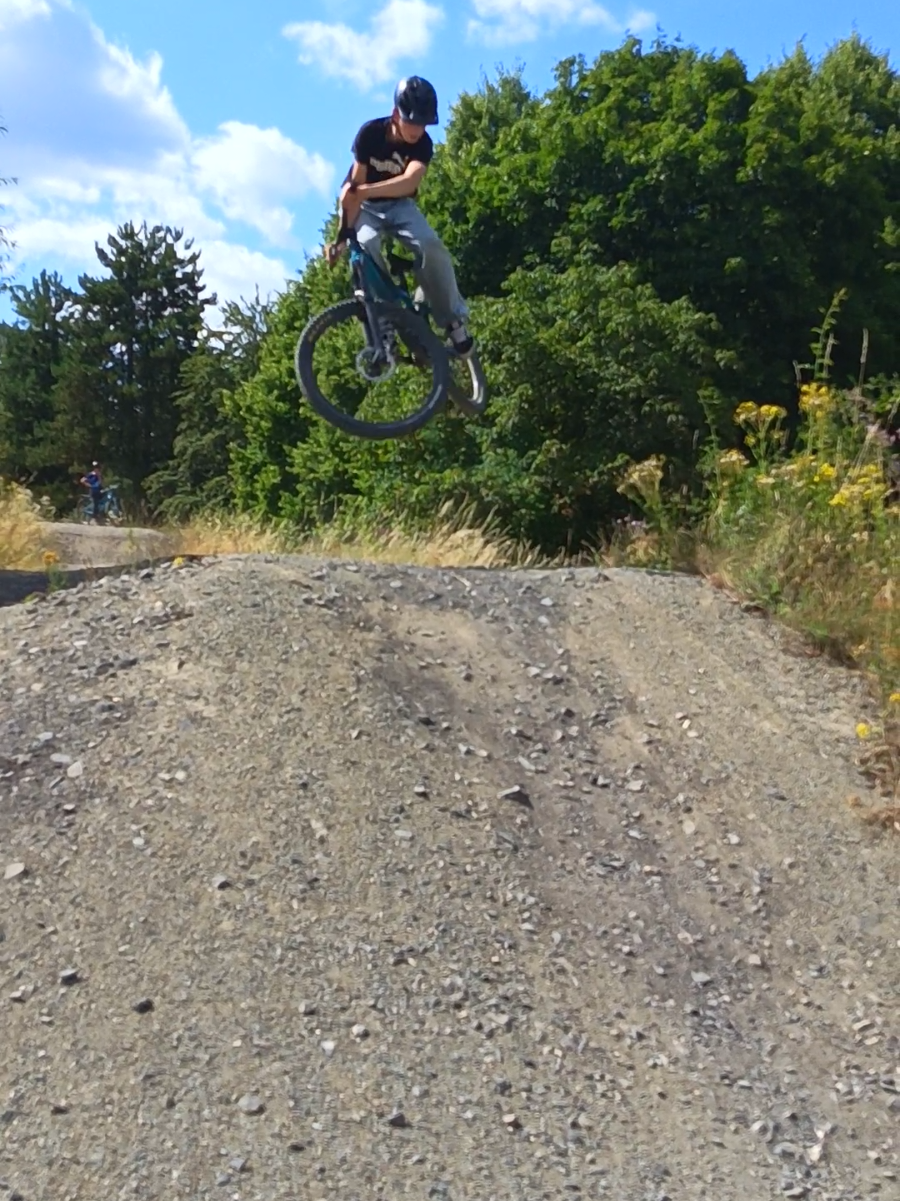 @nikita.on.giant