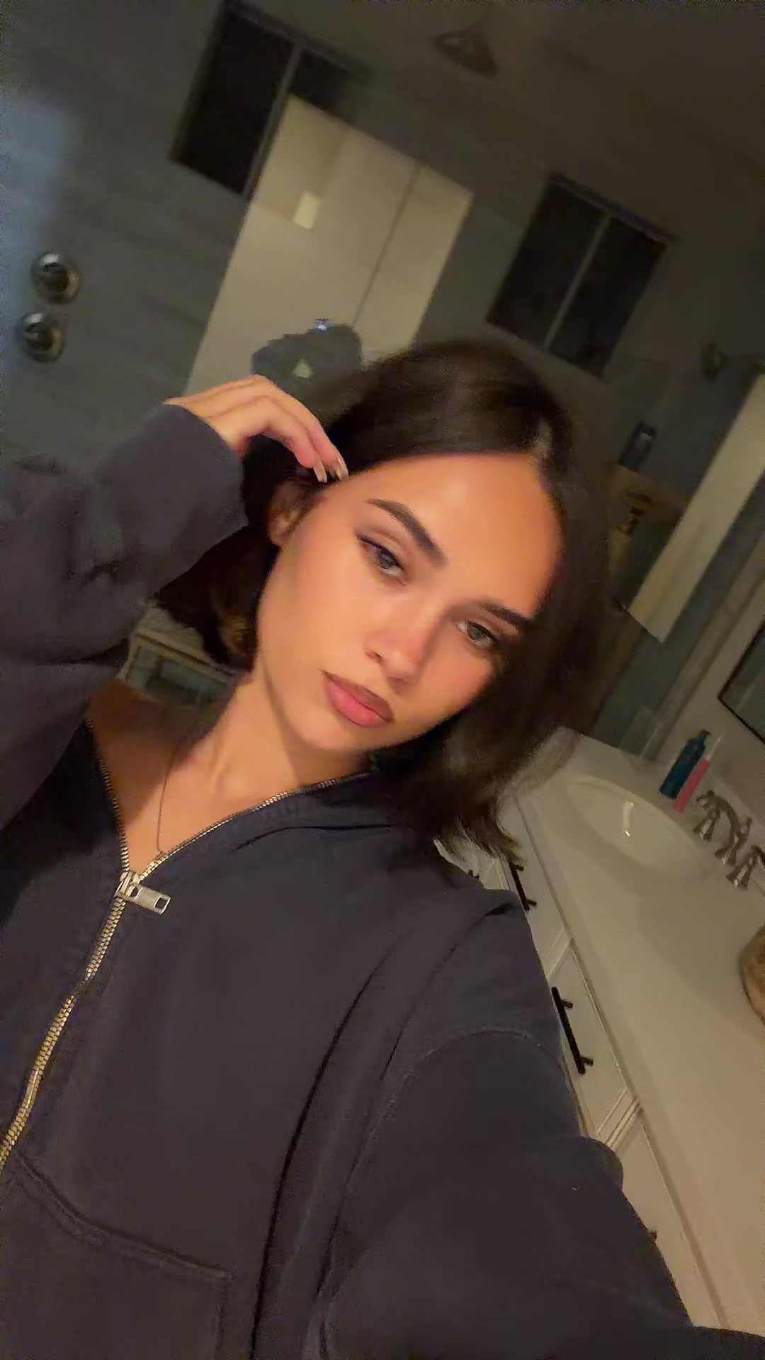 @avahsue