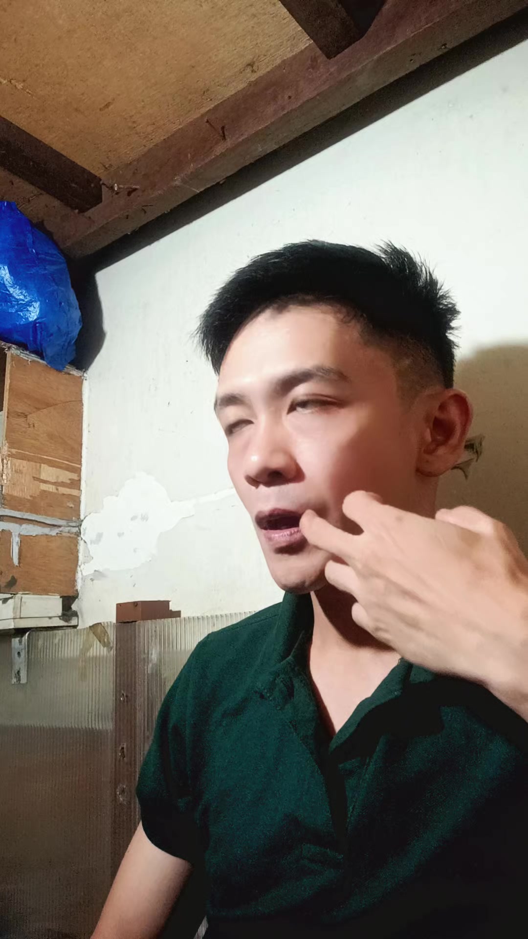 @natoy