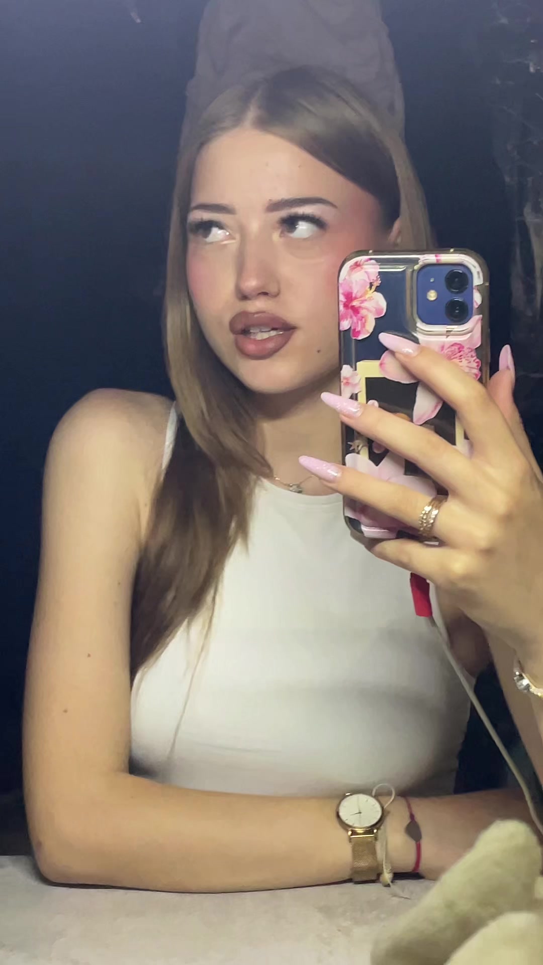 @𝔖𝔞𝔯𝔞