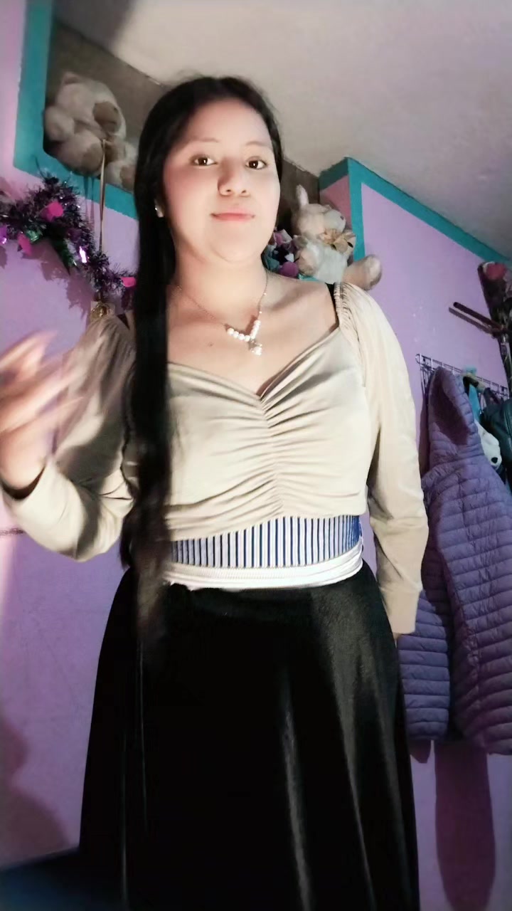 @Gloria_Balla
