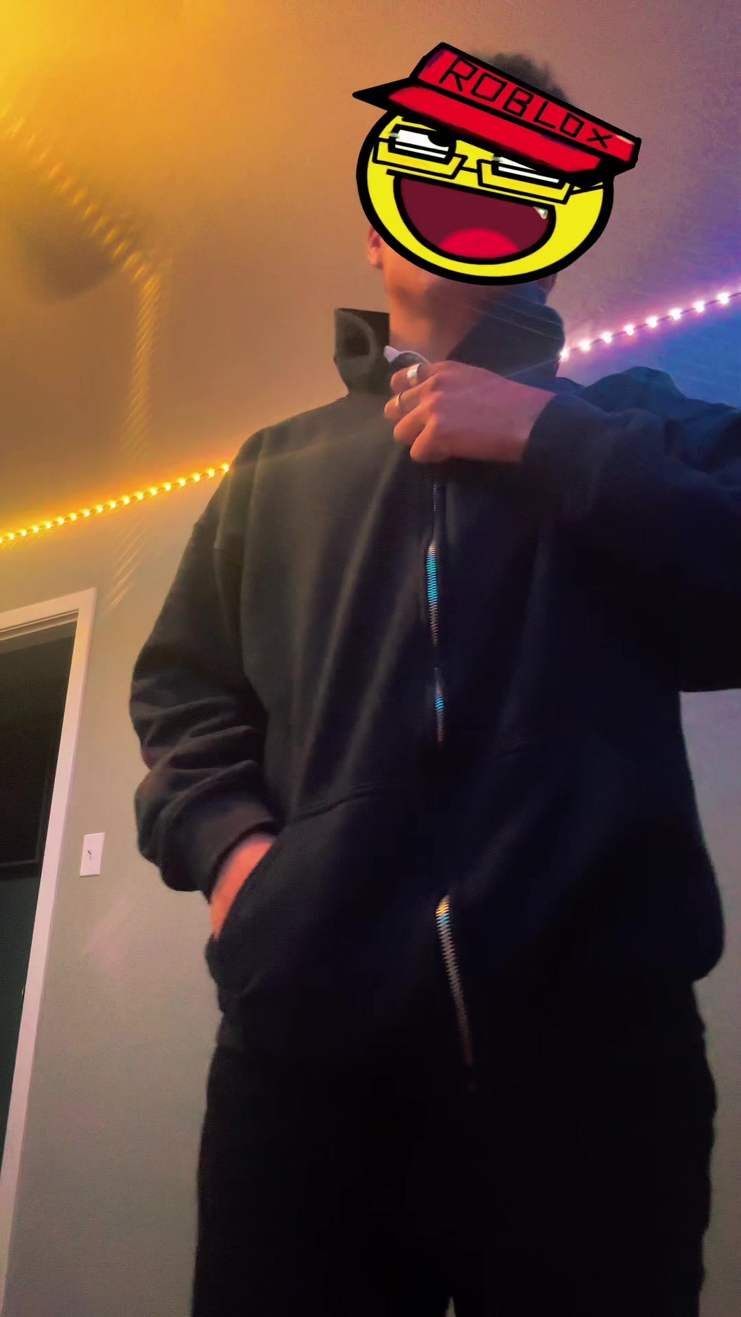 @🌕🤍"Alexis_At"🖤🌑
