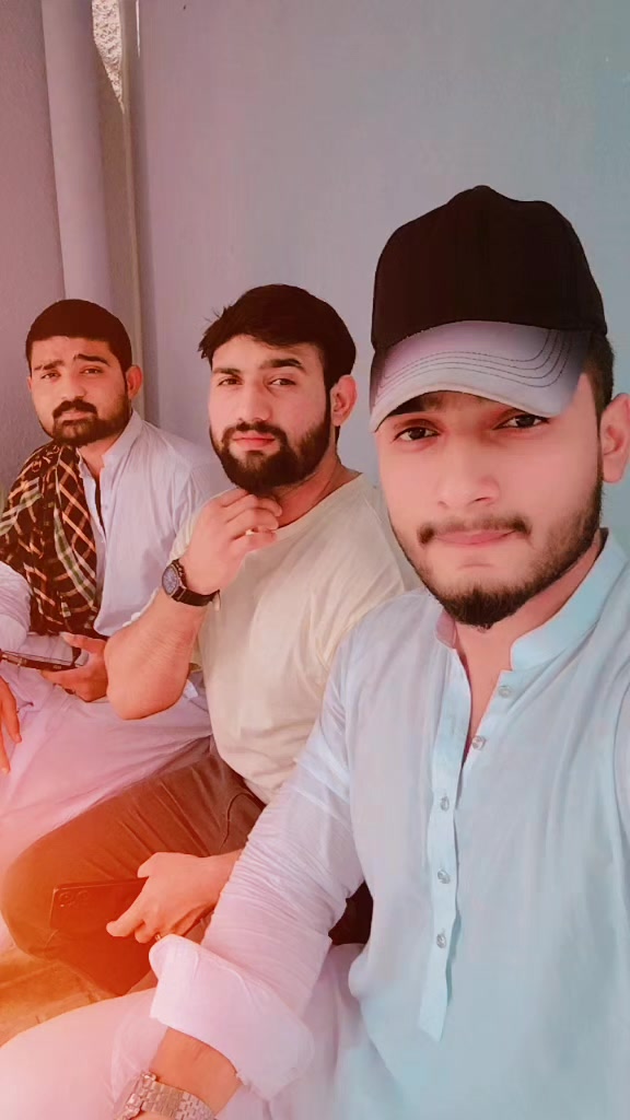 @Nafees23/10R