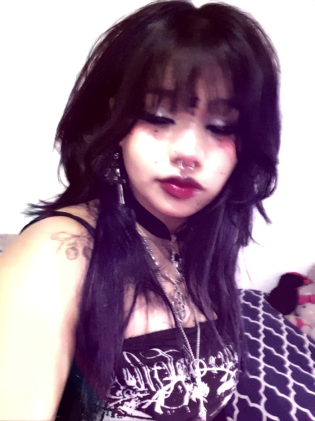 @valen ⛧