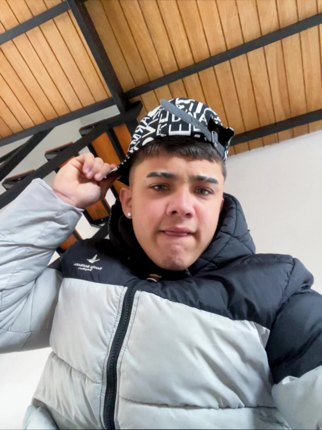 @Mateito😅