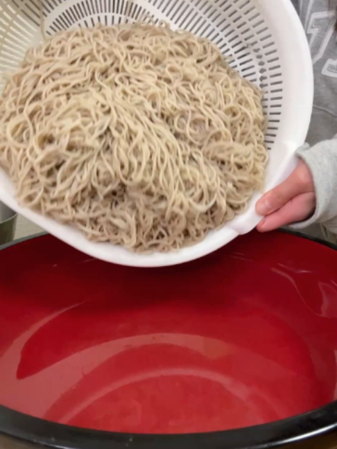 @楽々【食の変態】