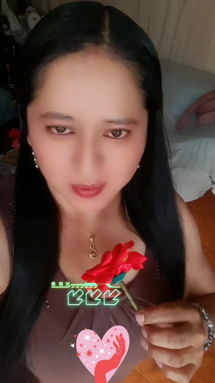 @🌌🐈💜Elvia Toaquiza👸🧿