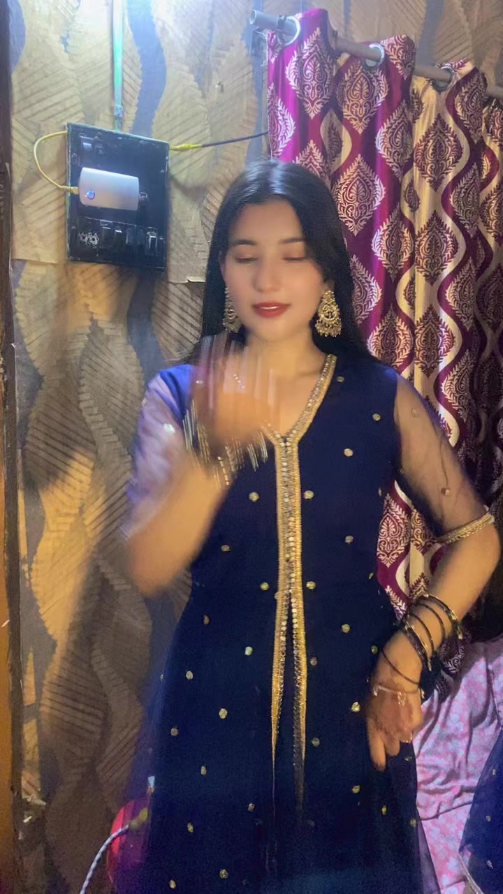 @Aashmin_Begum