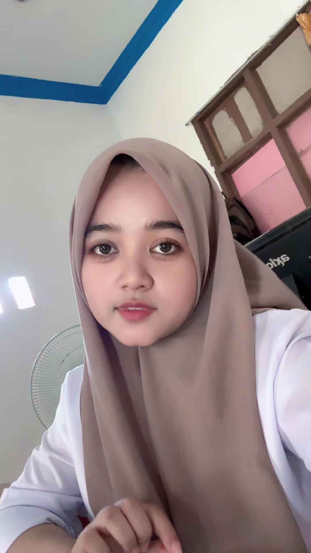 @K A N I A