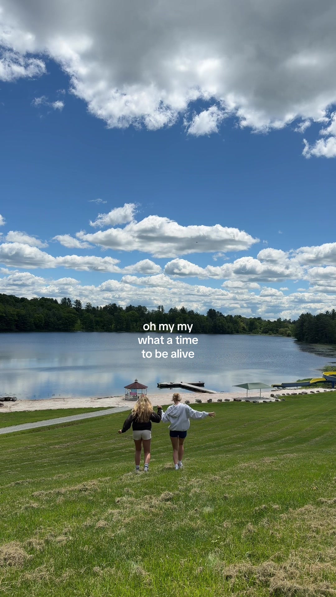 @Victoria 🦋