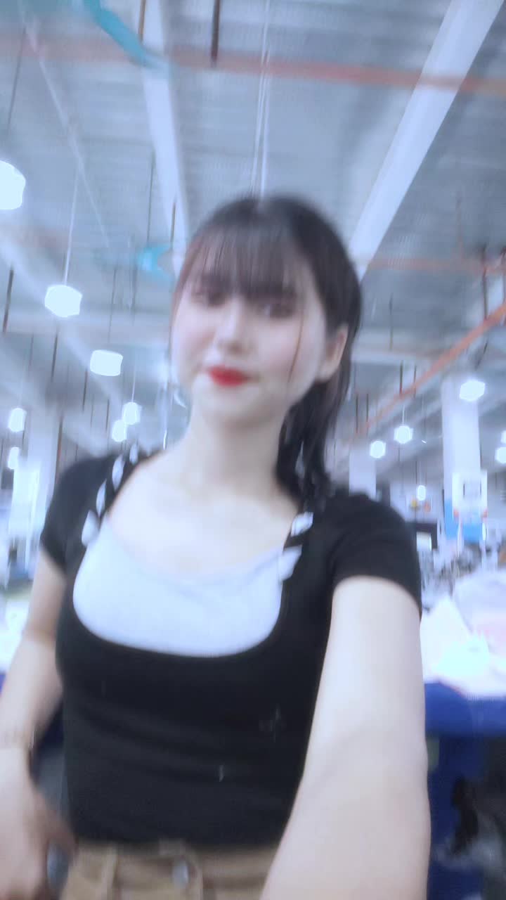 @🌸Chit Su🌸🇲🇲🇨🇳(အိမ်ပြေး)