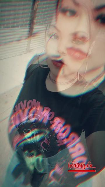 @🪬🖤զųɛɛŋɬąɬɬɛɖ👸🏻👑