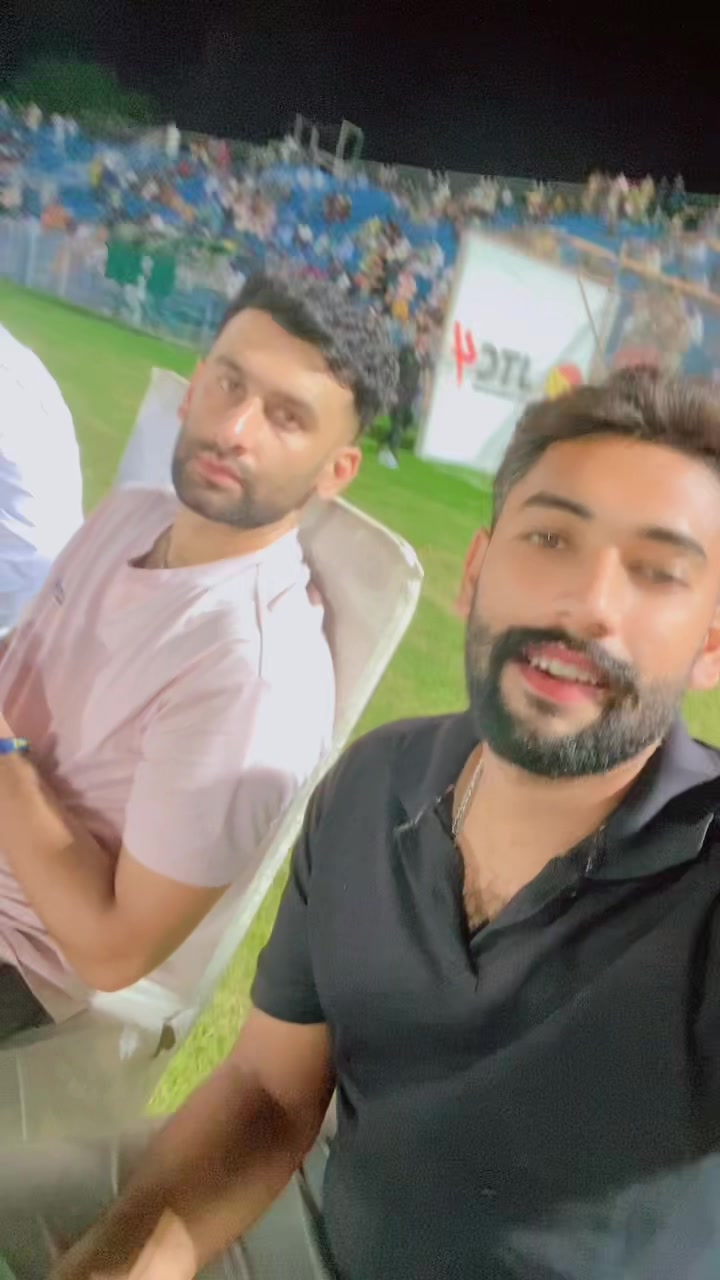 @ARAIN🇦🇪🖤