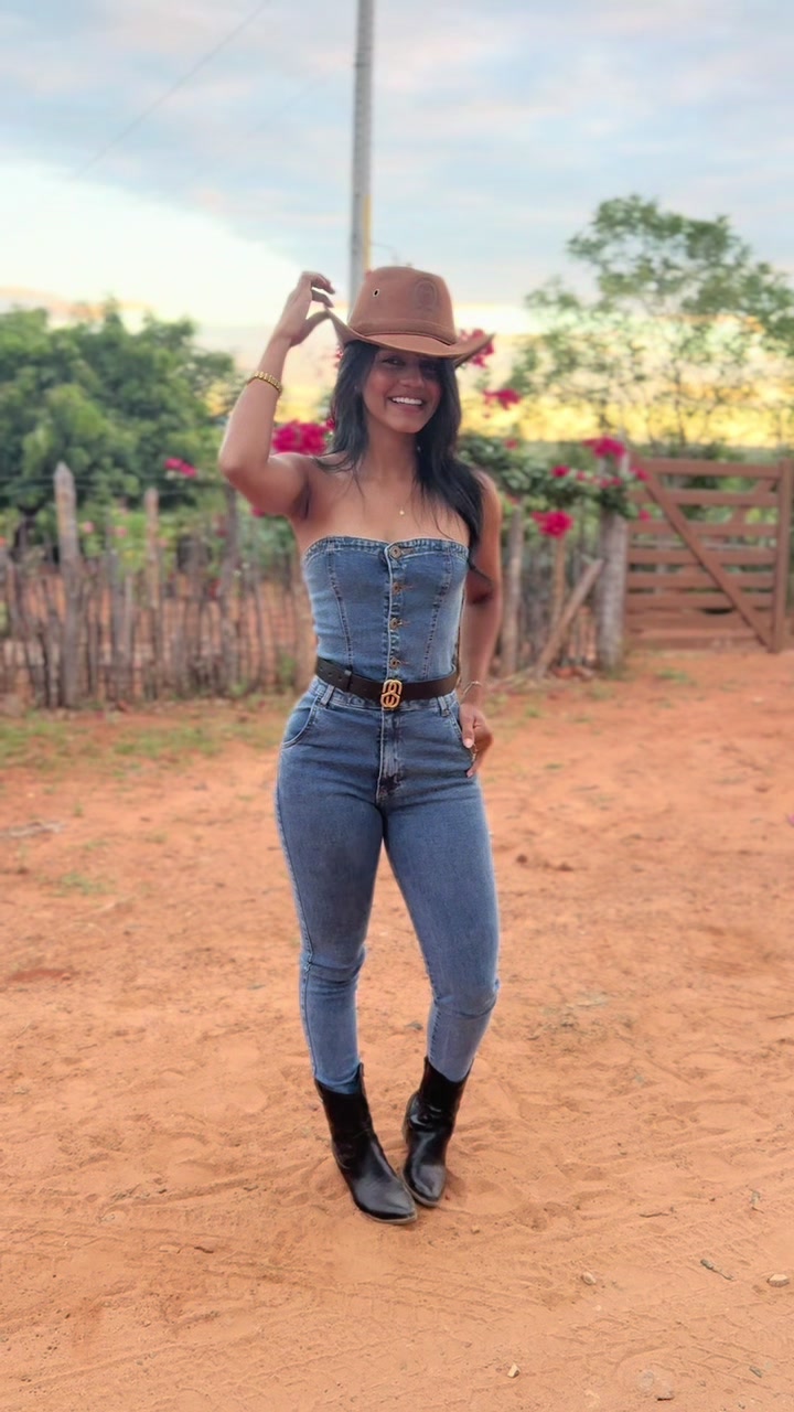 @Erika Ellem