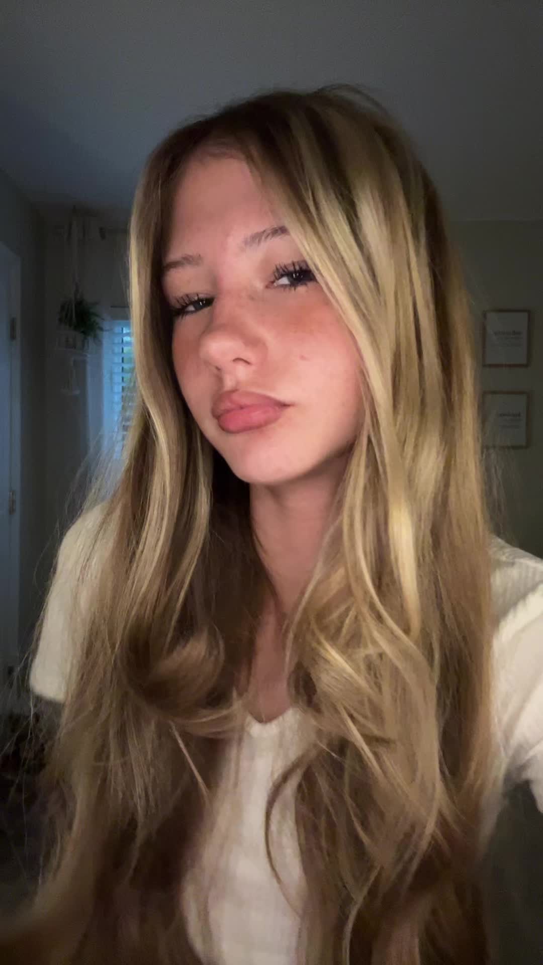 @isabella dimov