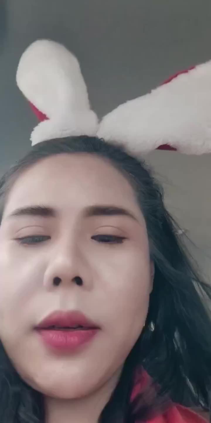 @ployซอยจุ๊