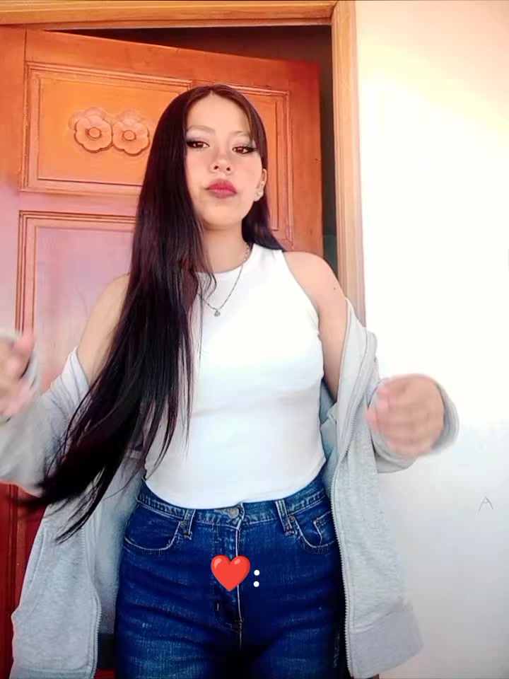 @i'am Nicole🤍🕷️