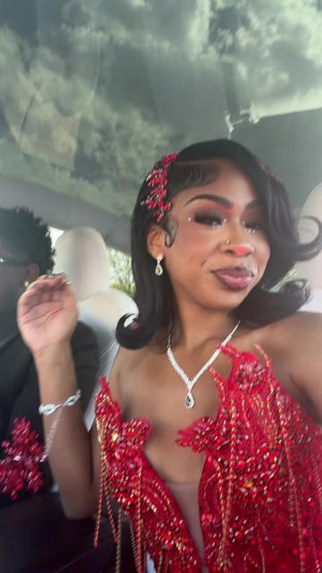 @Niahh duhh ๐๐
