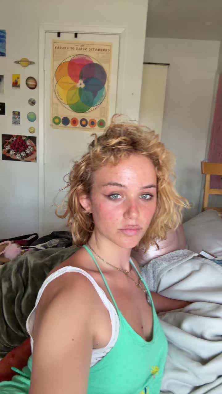 @EllaTheAngel