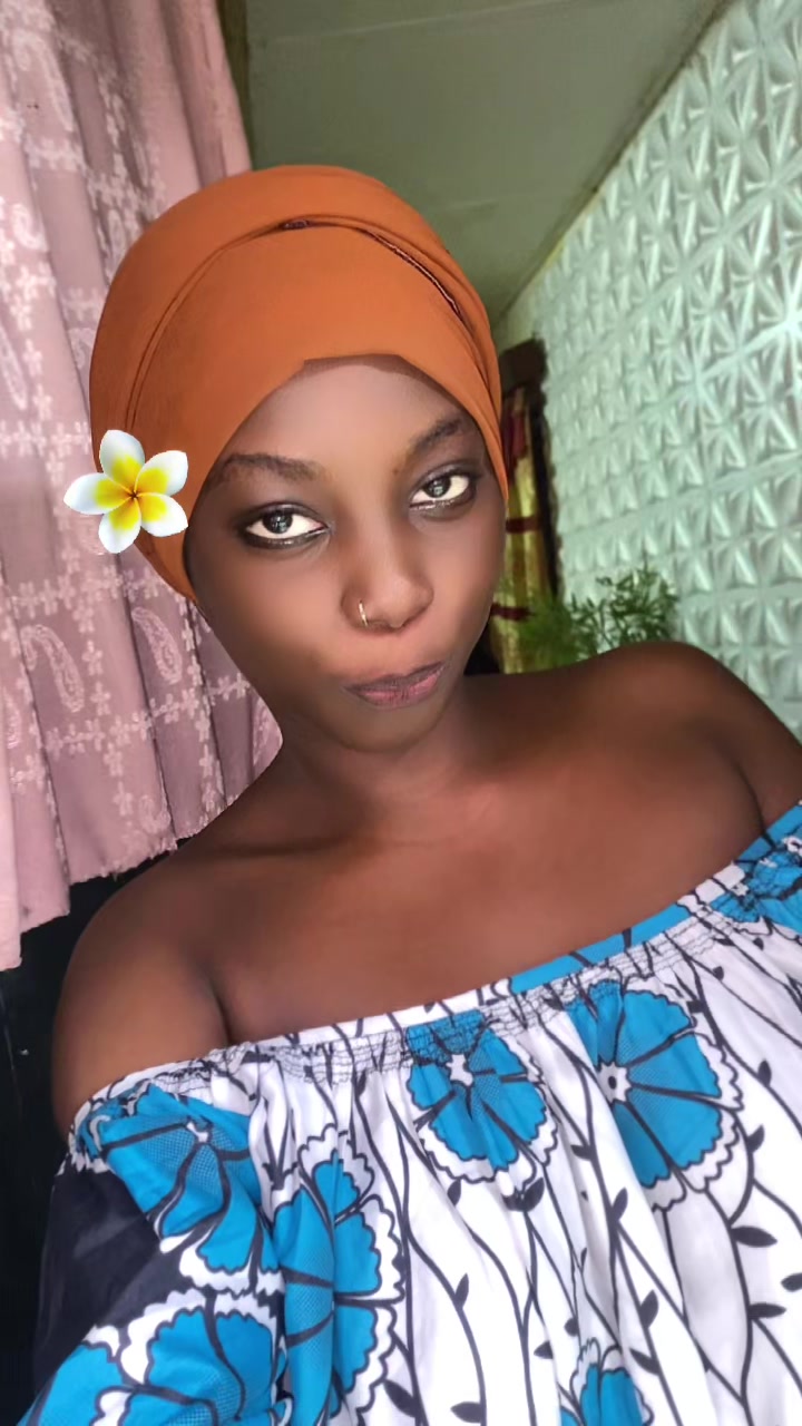 @Aminaa ~ 🇳🇪💕