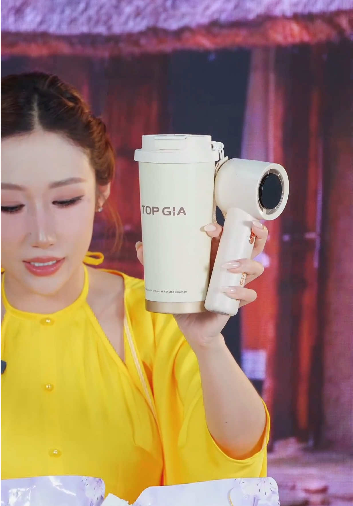 @Nguyễn Huỳnh Như