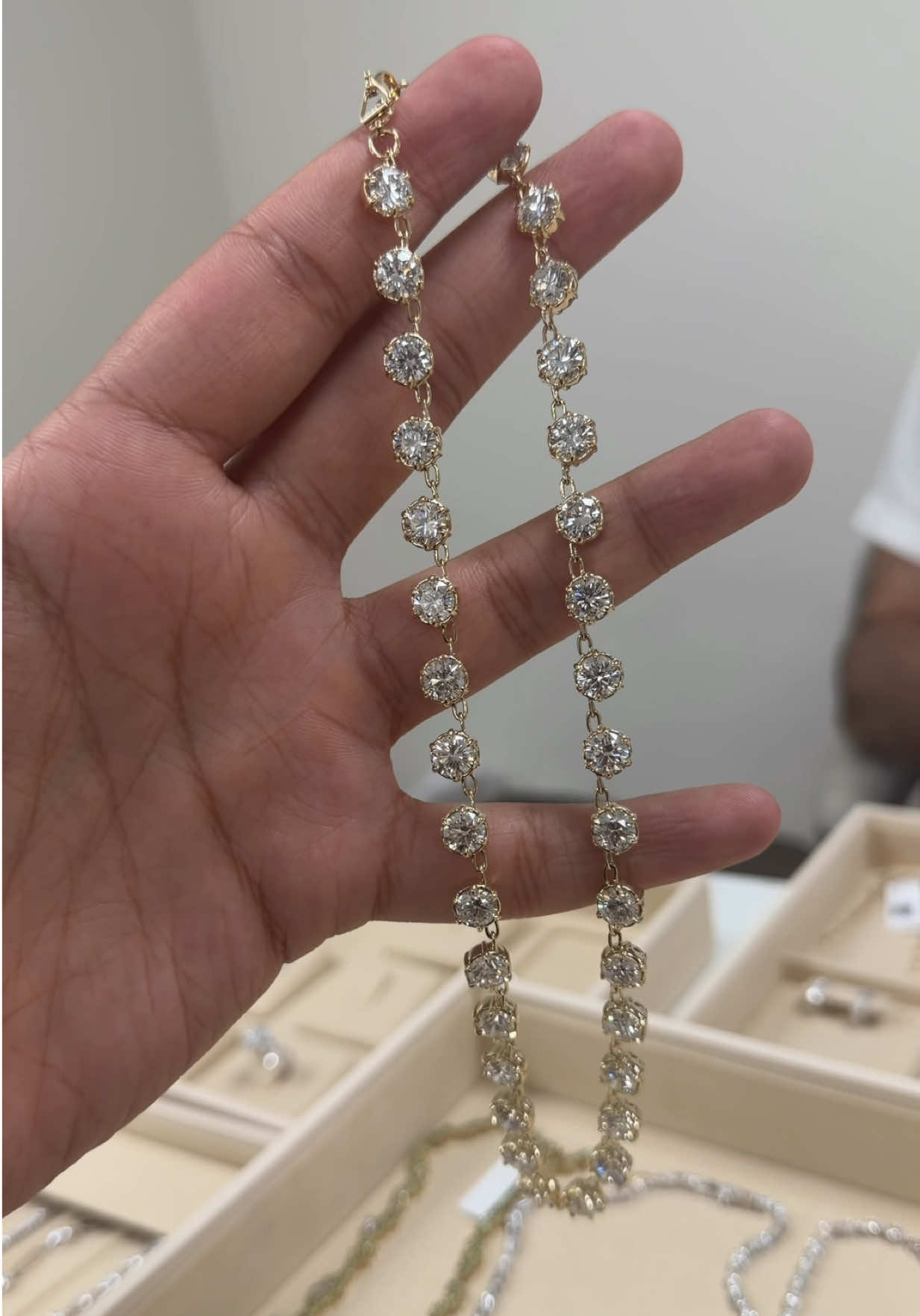 @zevarcustomdiamonds