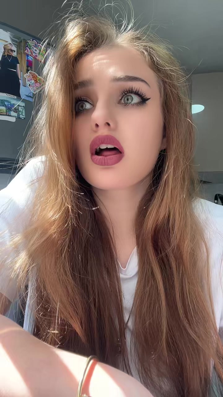 @𝐬𝐮𝐥𝐭𝐚𝐧𝐨𝐯𝐚