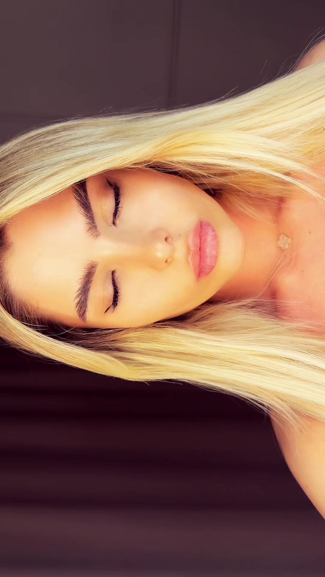@Taya