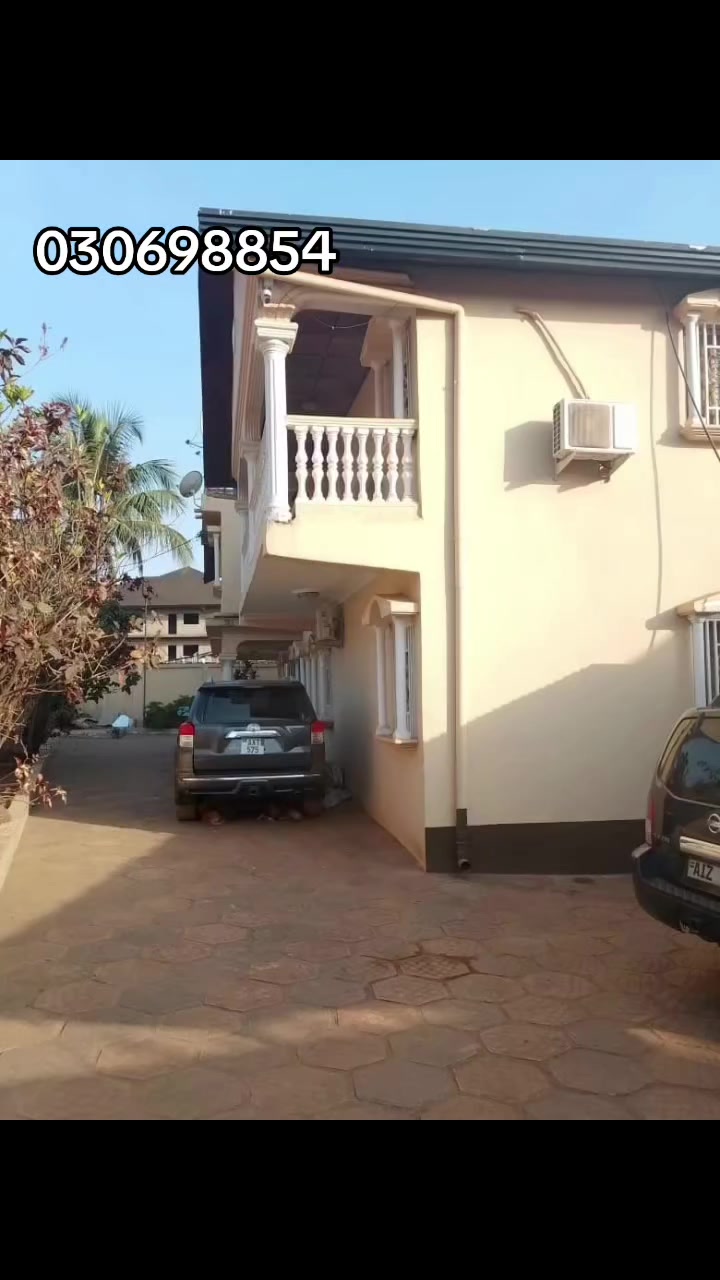 @Business Estate agent (Jen62)