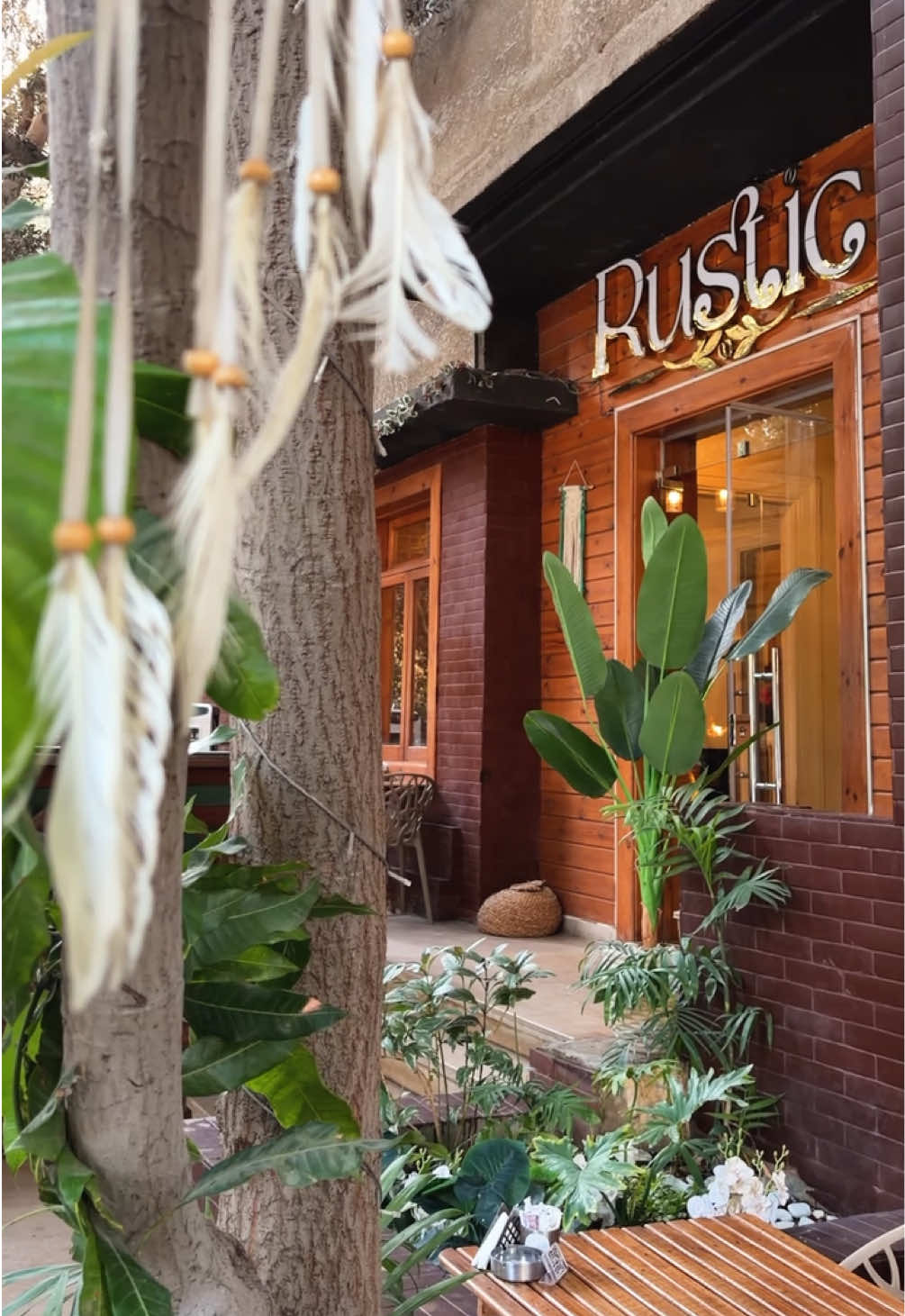 @Rustic Cafe & Restaurant