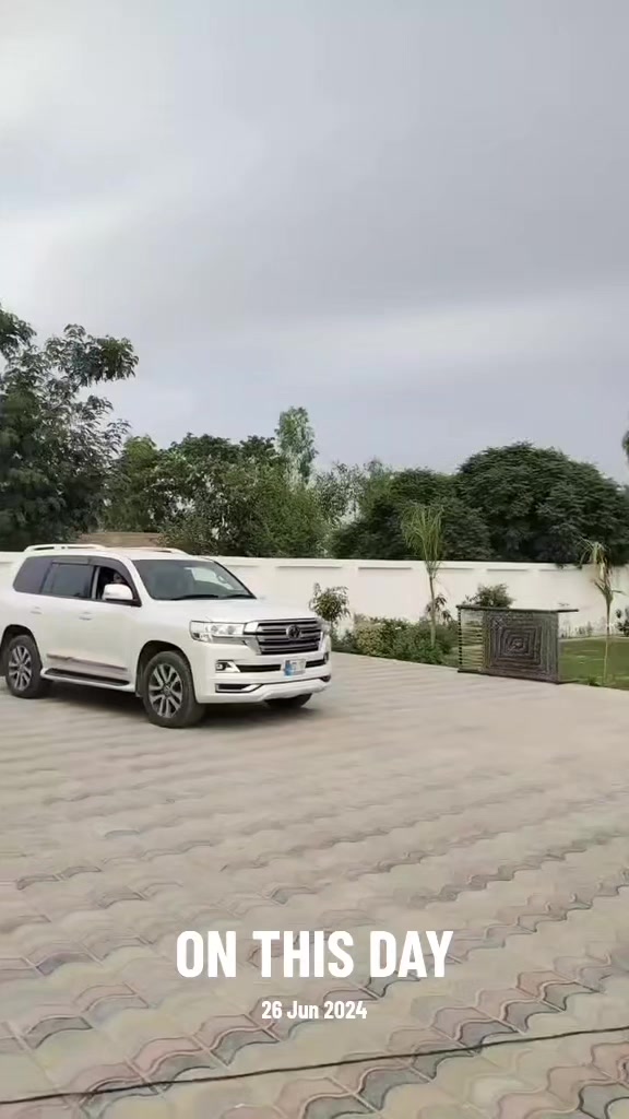 @Shoukatomer