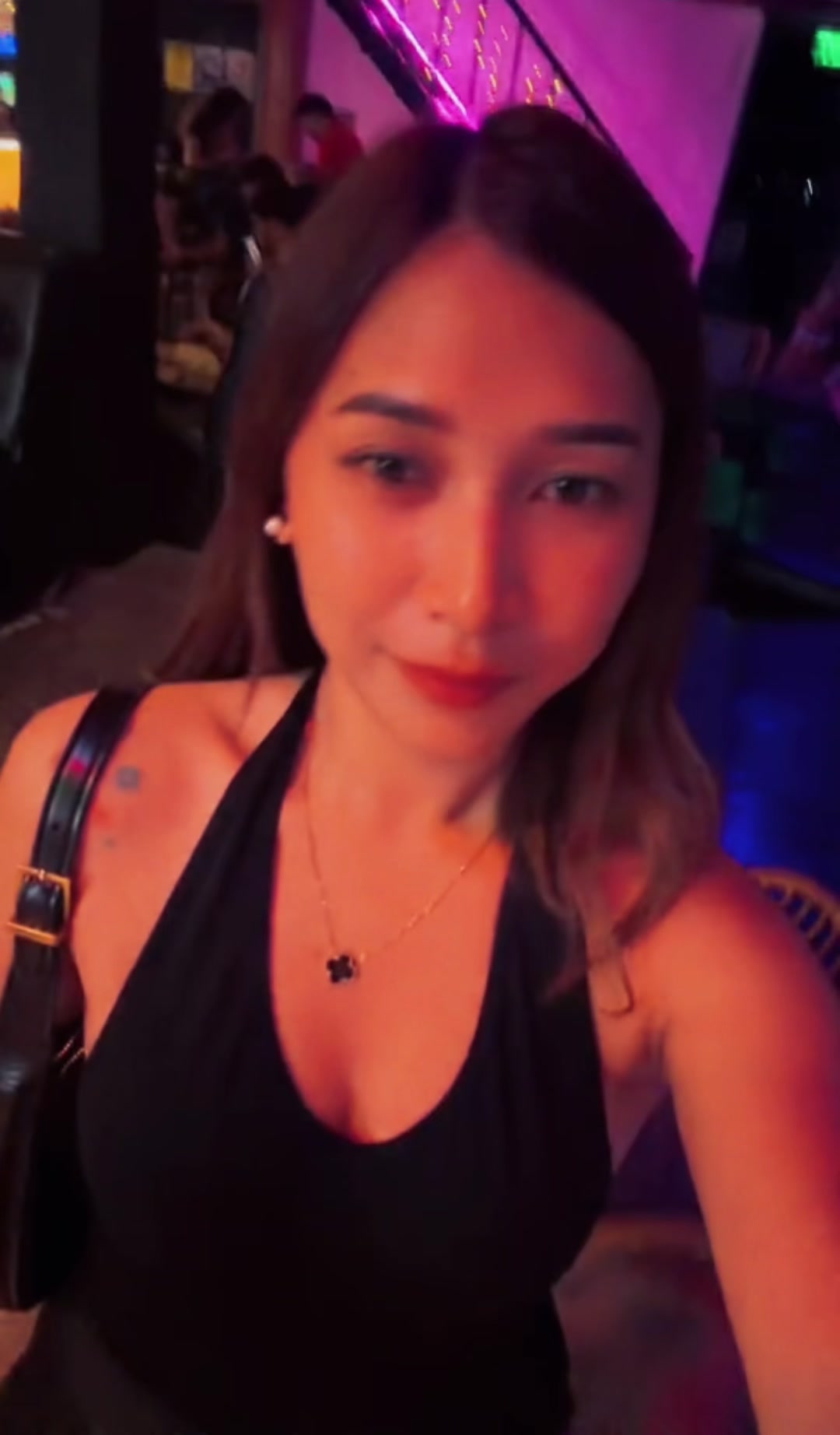@Niequeen