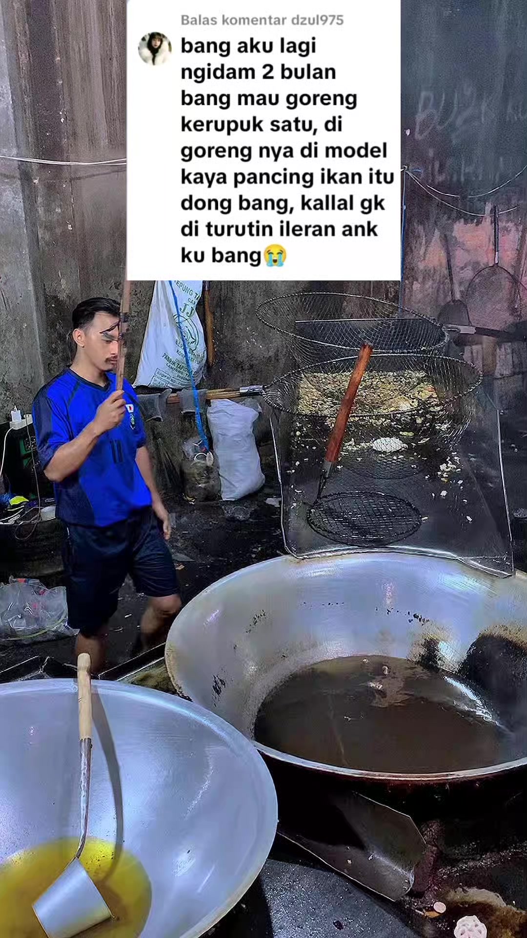 @Kerupuk mang cosplay