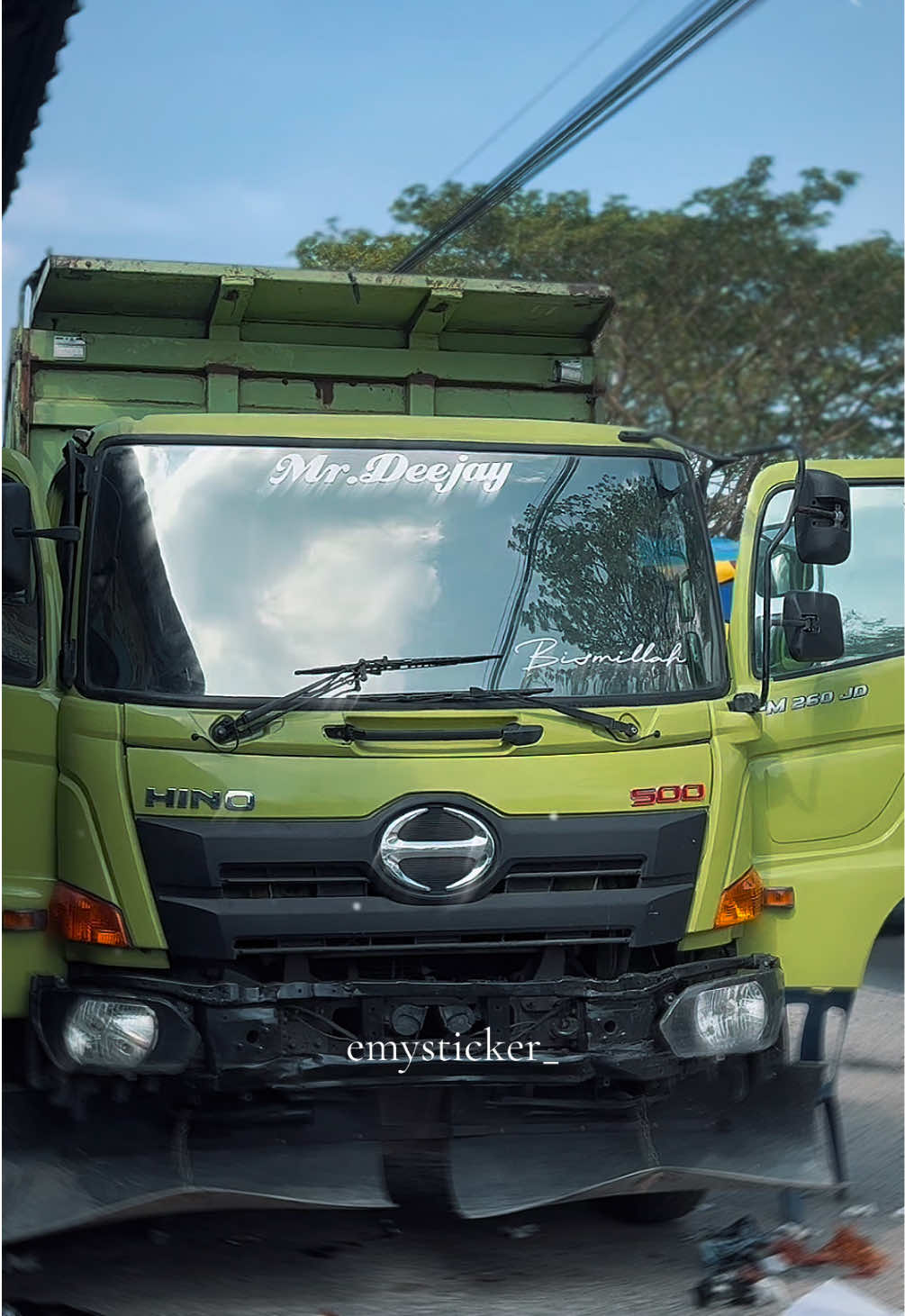 @EmySticker
